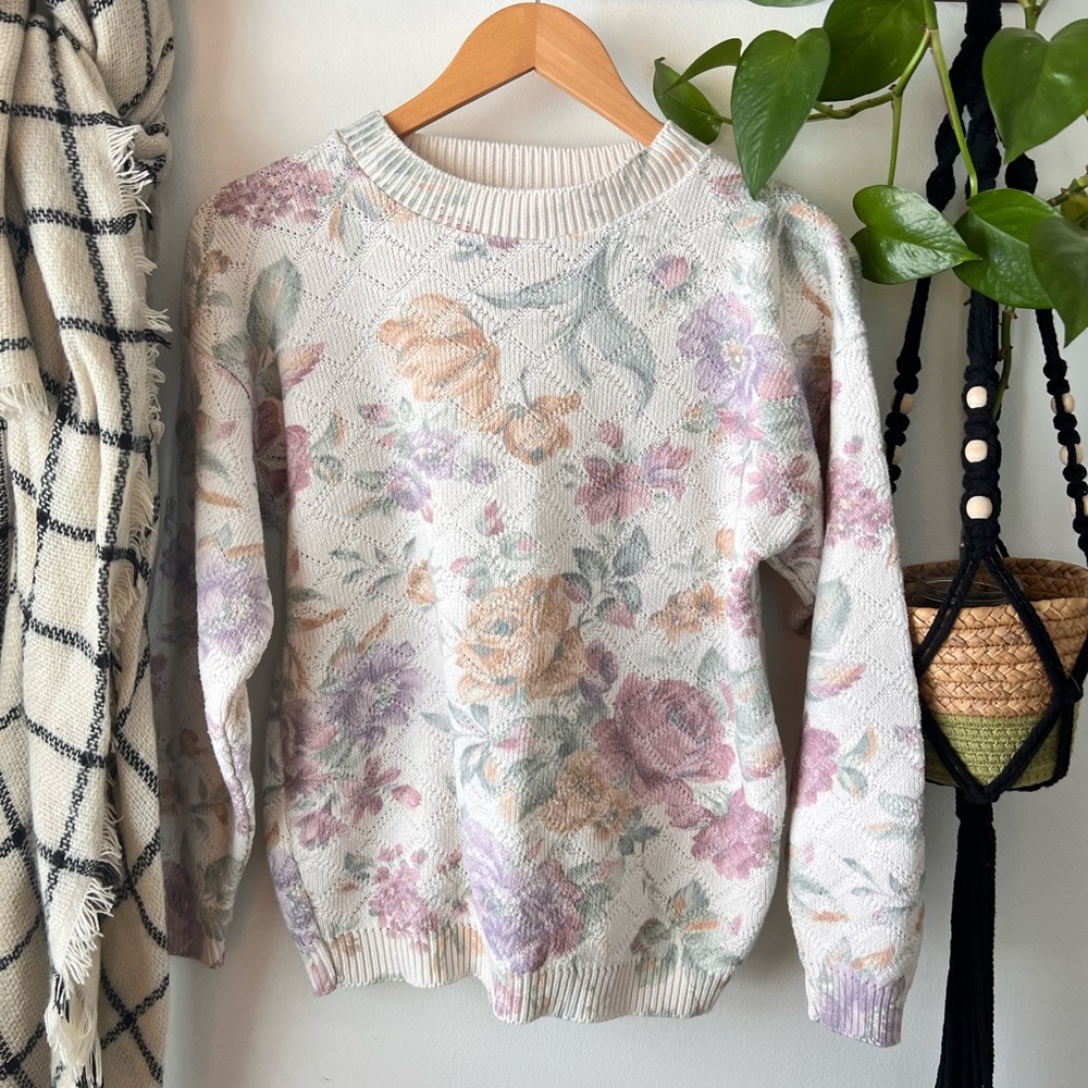 Vintage 90s Floral Grandma Sweater